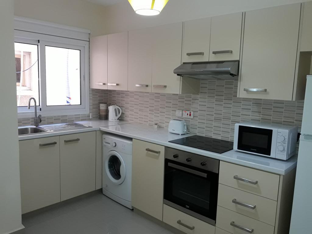 32 Hill Court Apartment ลาร์นาคา ภายนอก รูปภาพ