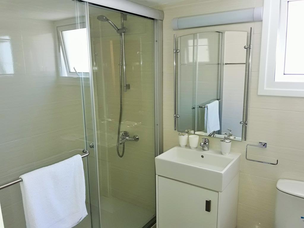32 Hill Court Apartment ลาร์นาคา ภายนอก รูปภาพ