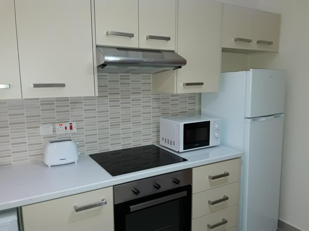 32 Hill Court Apartment ลาร์นาคา ภายนอก รูปภาพ