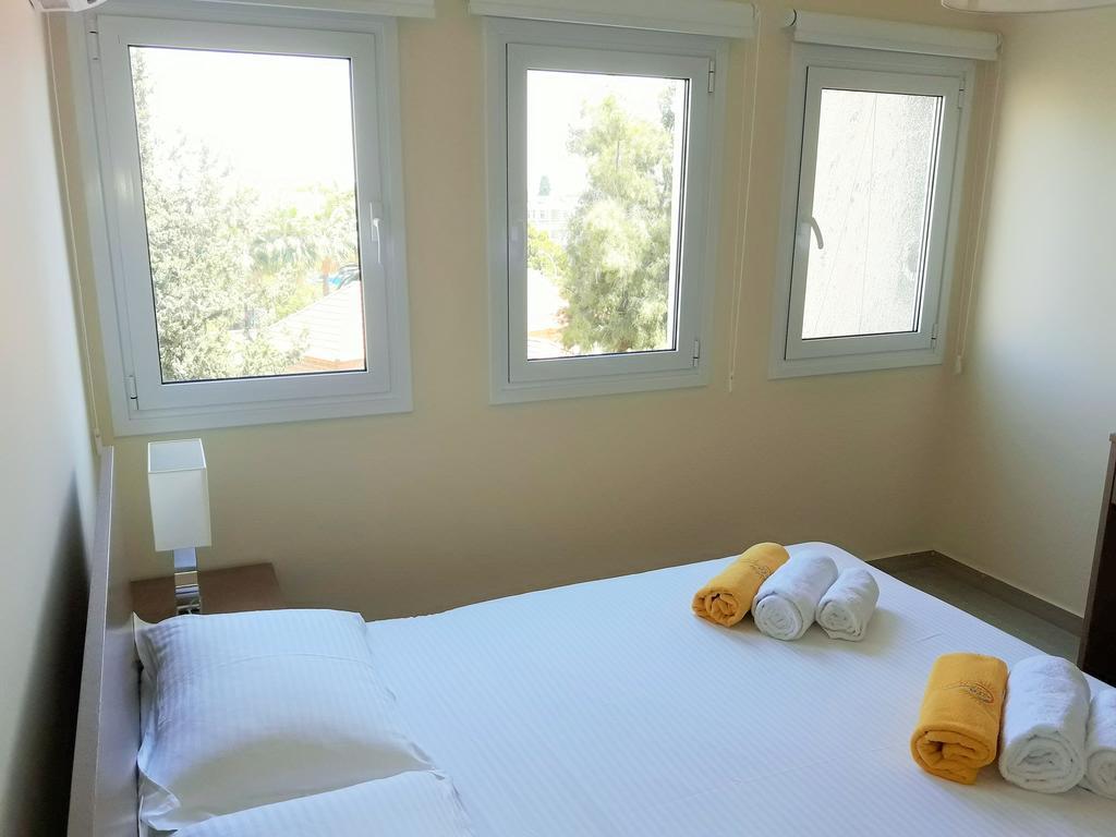 32 Hill Court Apartment ลาร์นาคา ภายนอก รูปภาพ